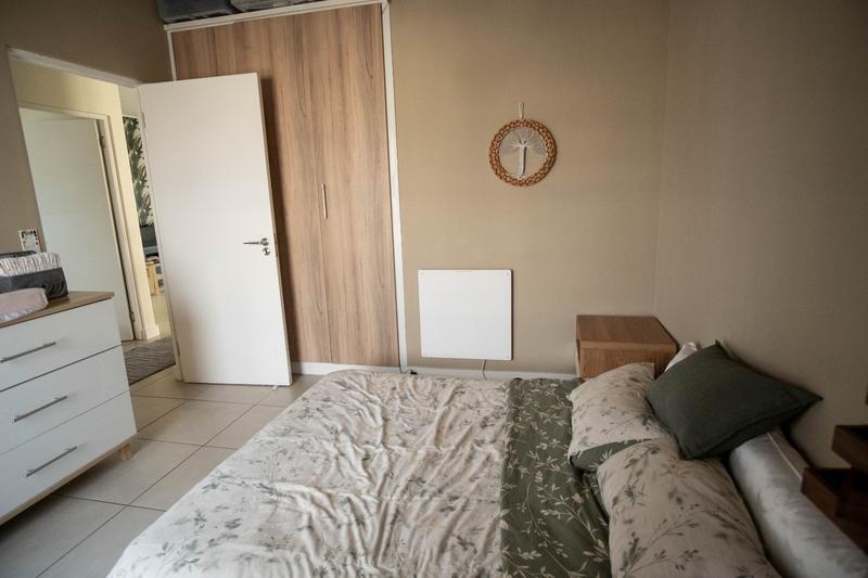 To Let 2 Bedroom Property for Rent in Sandown Western Cape